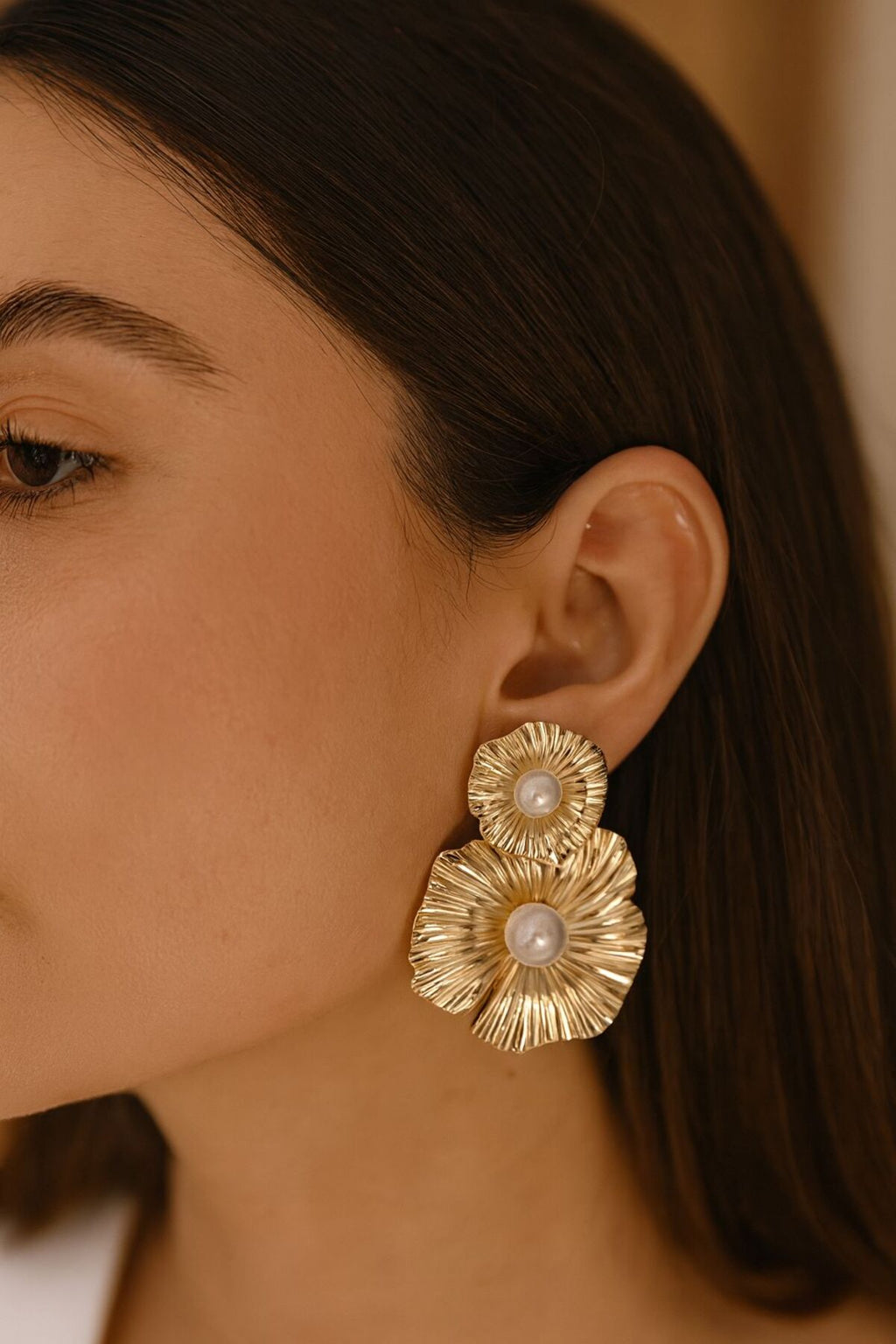 Gloria Floral Stud Earrings -18KT Gold Plated