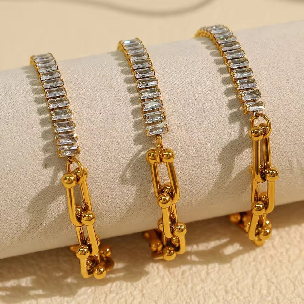 Horseshoe Cubic Zirconia Tennis Bracelet - Demifine 18KT Gold Plated