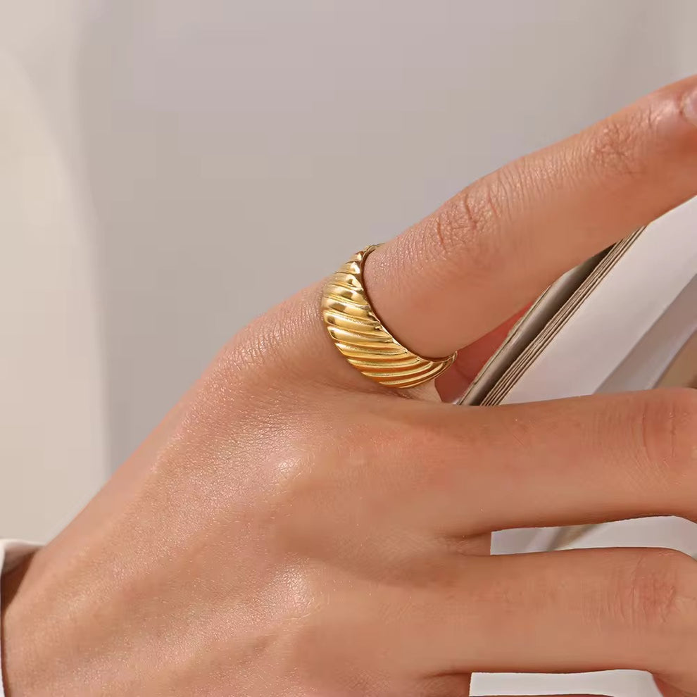 Aurelia Texture Band Ring - Demifine 18KT Gold Plated