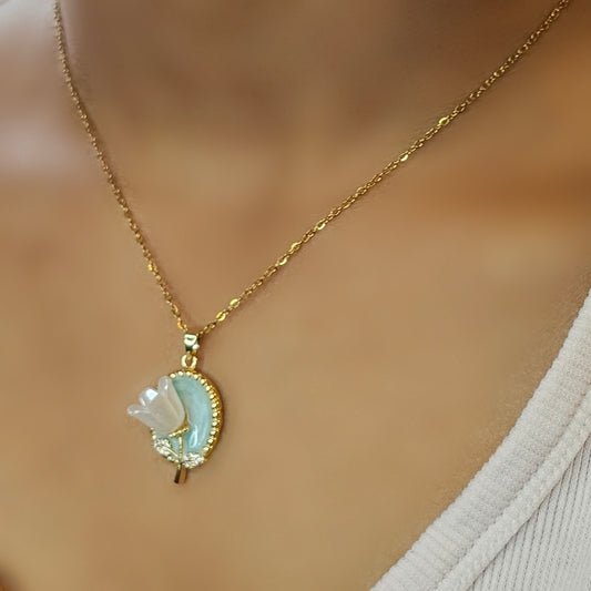 White Tulip Pendant - 18KT Gold Plated