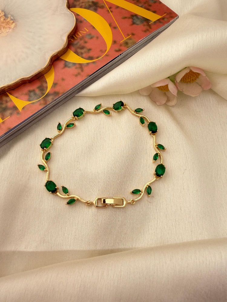 Emerald Tulip Bracelet -18KT Gold Plated