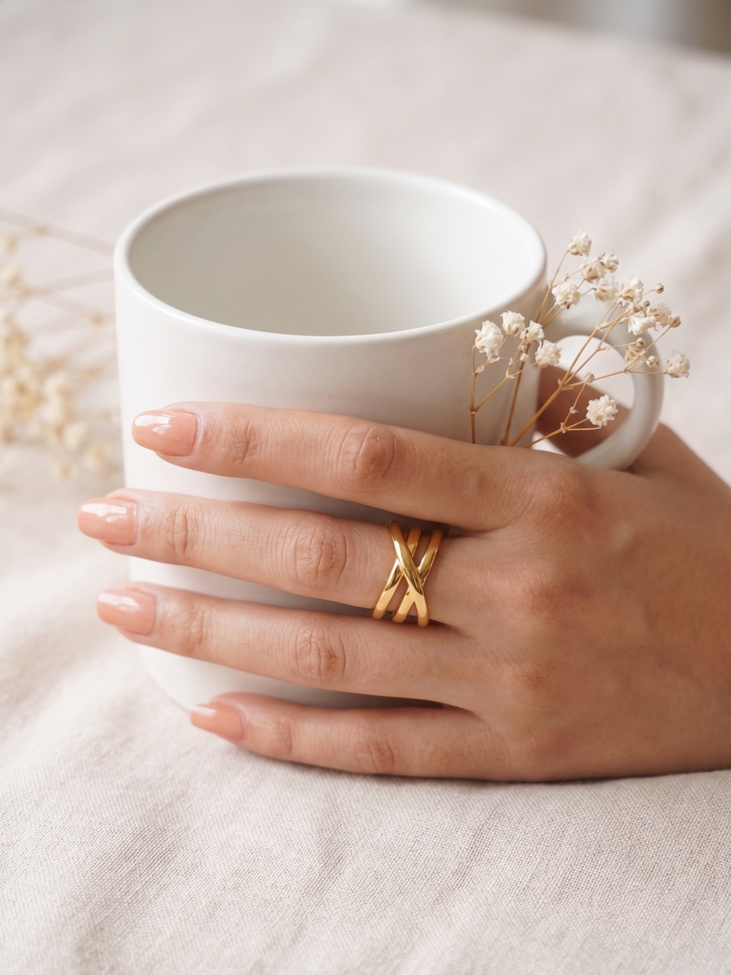 Mia Croscross Ring -18KT Gold Plated