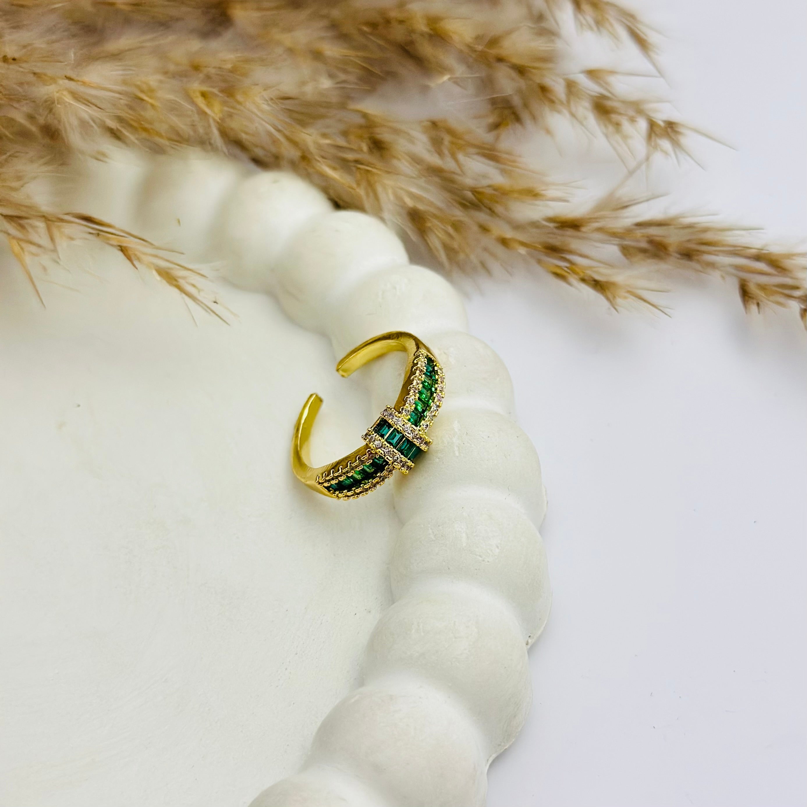 Emerald Regal Bow Ring - Demifine 18KT Gold Plated