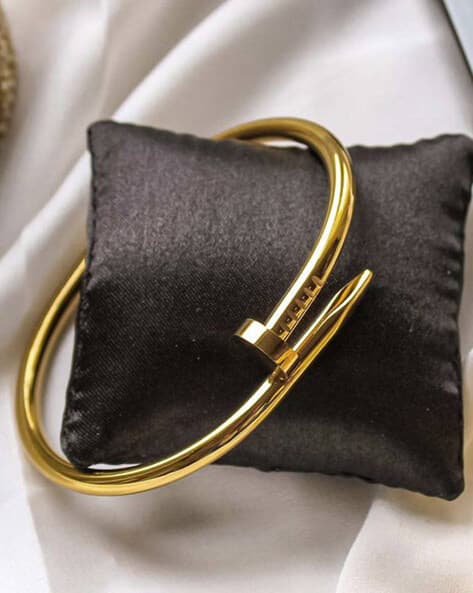 Elara Nail Cuff Bracelet -18KT Gold Plated