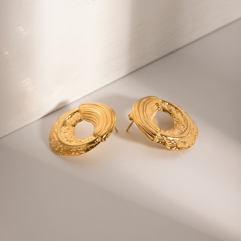 O Textured Stud Earring - Demifine 18KT Gold Plated