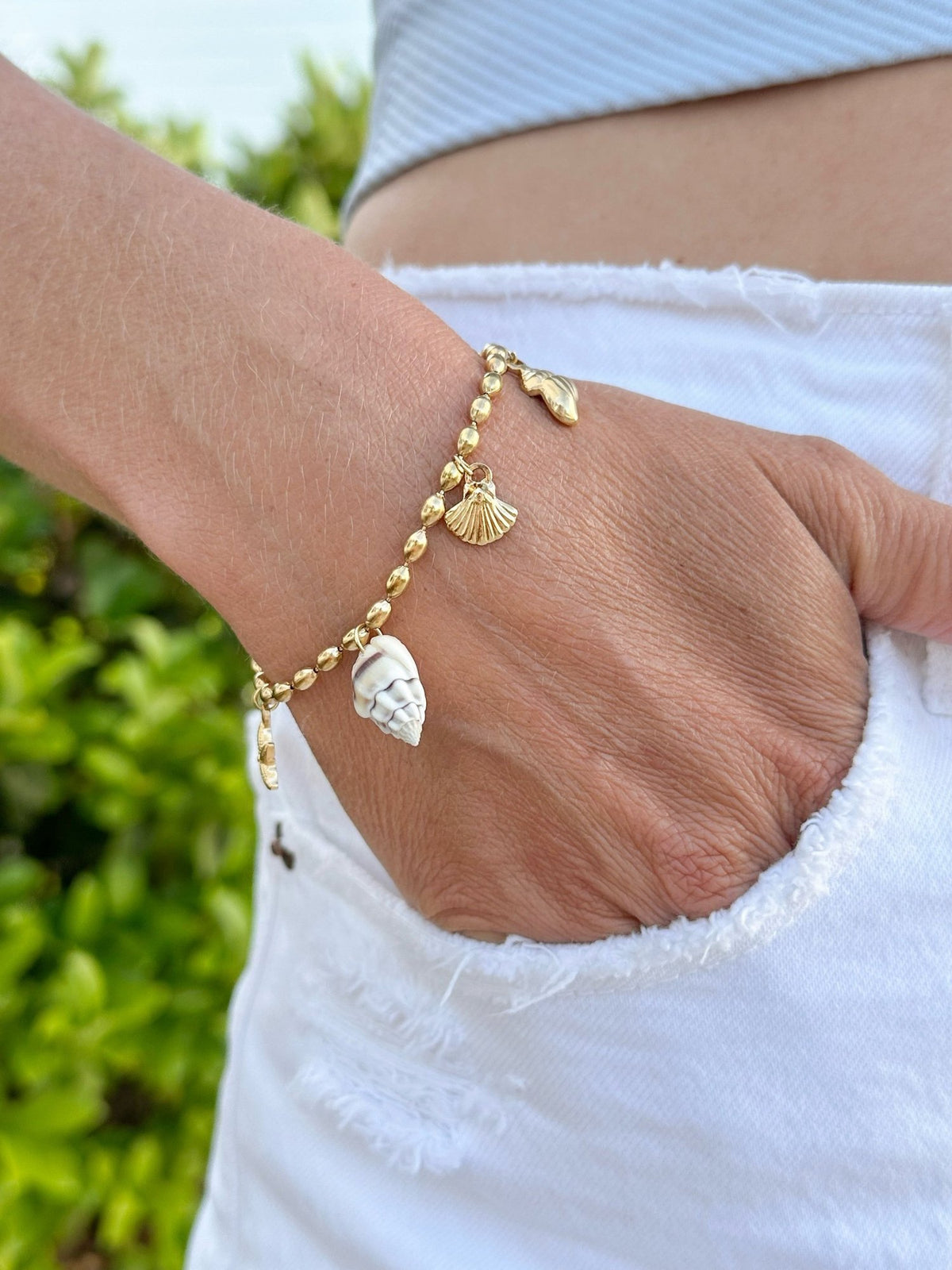 Shoreline Shell Charms Bracelet - 18KT Gold Plated