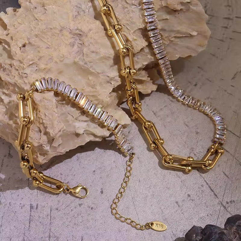 Horseshoe Cubic Zirconia Tennis Bracelet - Demifine 18KT Gold Plated