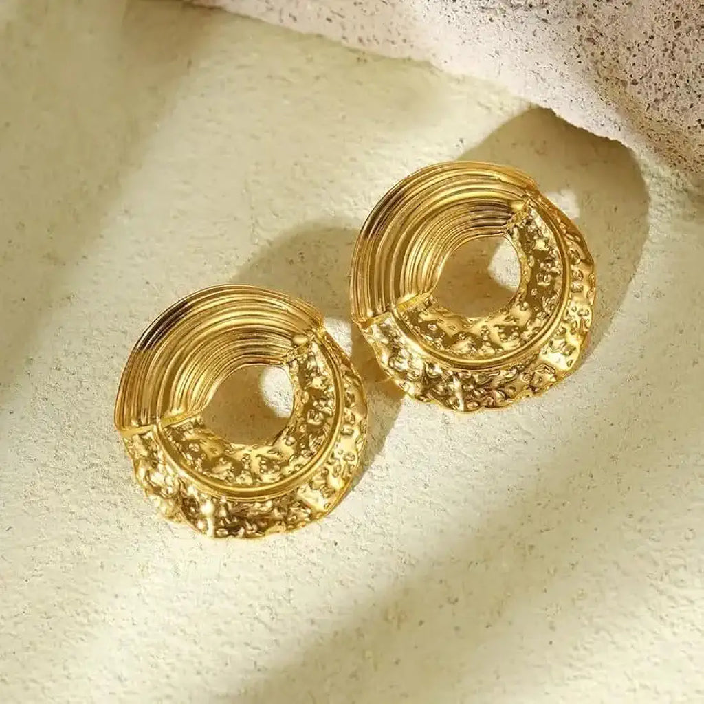 O Textured Stud Earring - Demifine 18KT Gold Plated
