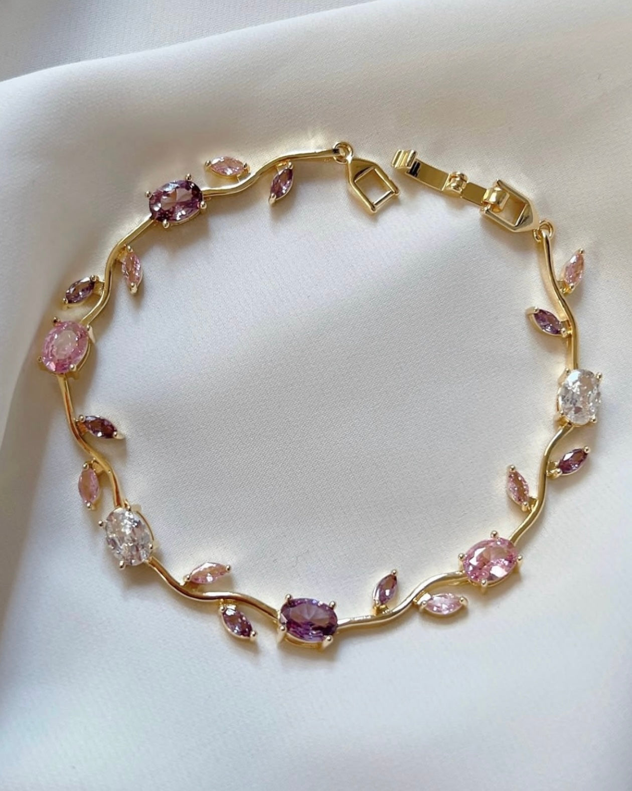 The Amethyst & Rose Quartz Tulip Bracelet -18KT Gold Plated