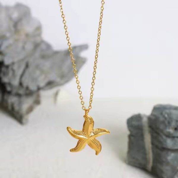 I am a Starfish Pendant -18KT Gold Plated Antitarnish