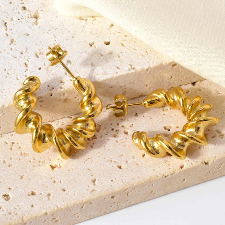 twisted hoop Earring - Demifine 18KT Gold Plated