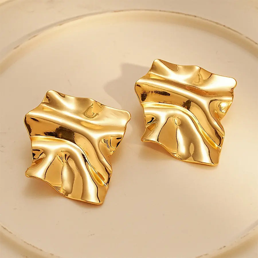 Assymetric stud Earring - Demifine 18KT Gold Plated