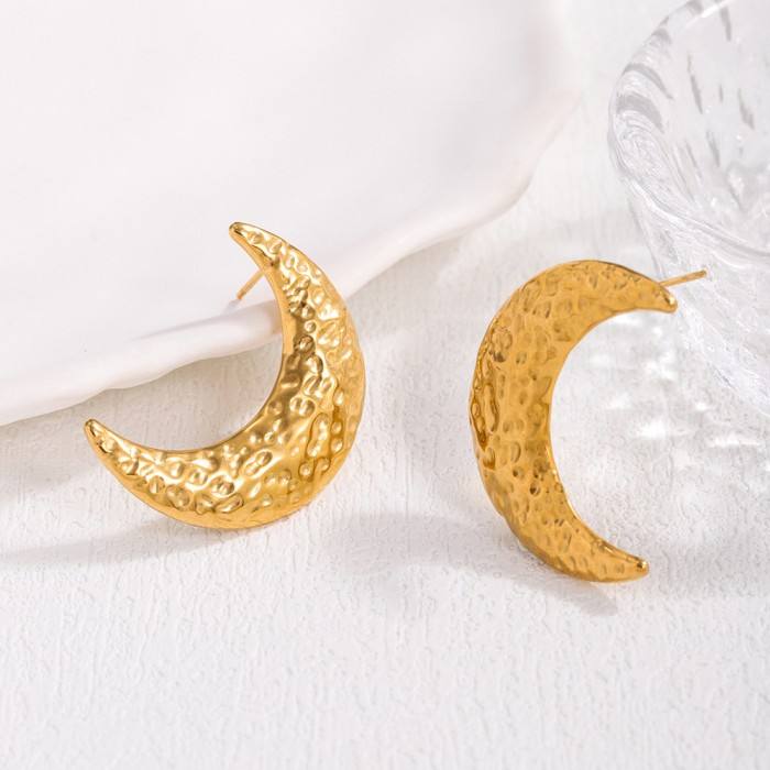 Take me to the Moon Stud Earrings -18KT Gold Plated