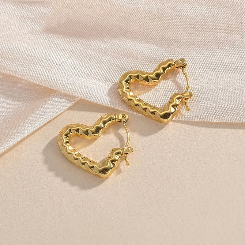 Shape My Heart Gold Plated Antitarnish Hoop Earring