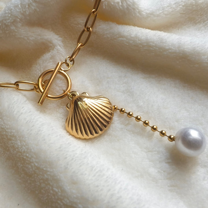 Ocean Pearl Pendant -18KT Gold Plated