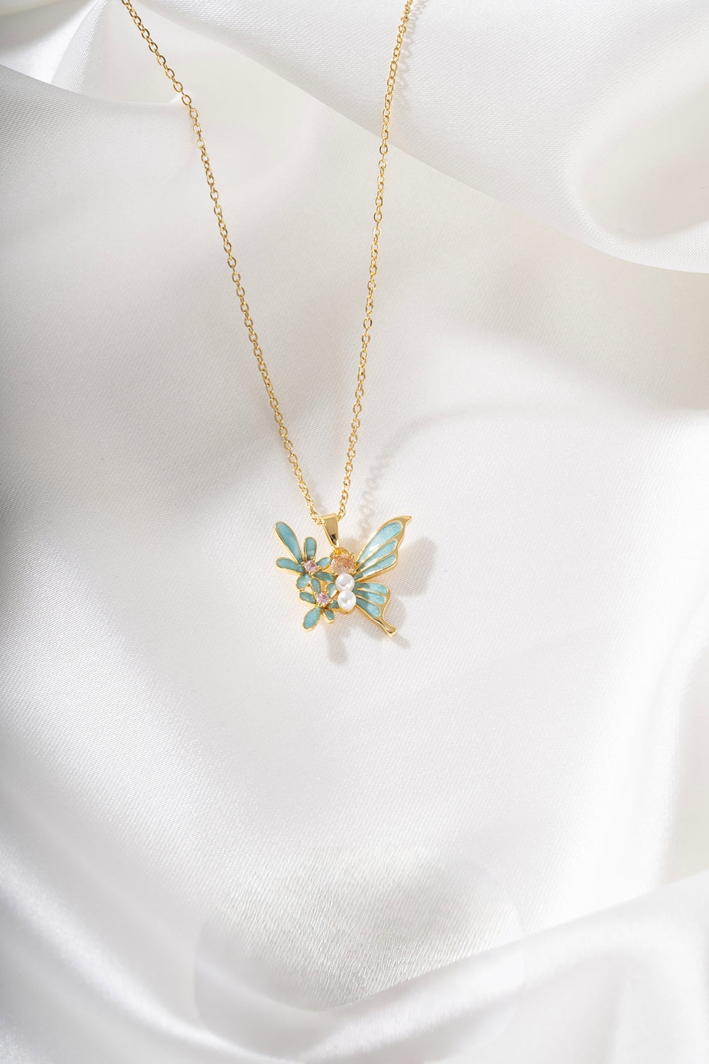 I am a Social Butterfly Pearl Pendant - 18KT