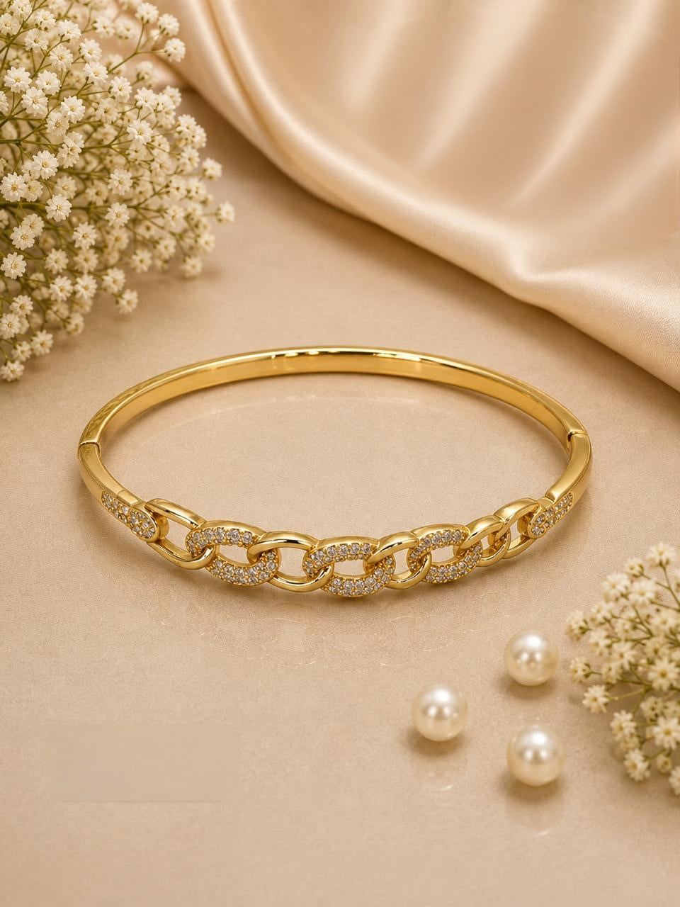Astra Cuff Bracelet -18KT Gold Plated