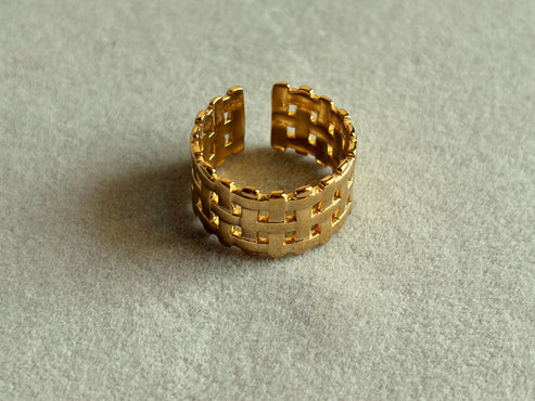 Grande Texture Band Ring - Demifine 18KT Gold Plated