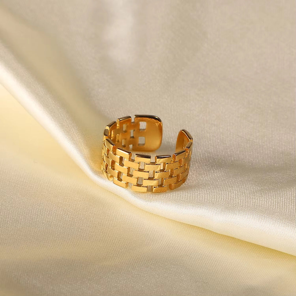 Lyra Luxe Statement Ring - Demifine 18KT Gold Plated