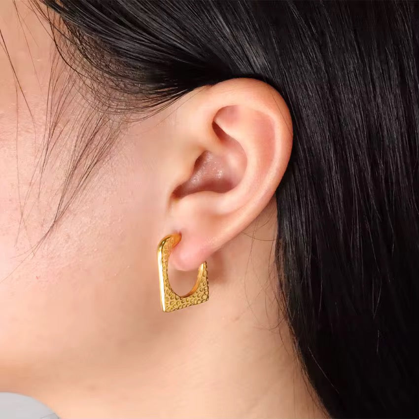 Emma Square Hoop Earring - Demifine 18KT Gold Plated