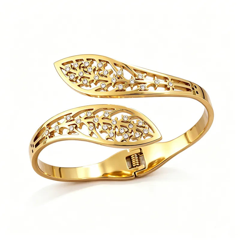 Laurel Éclat Cuff Bracelet - 18KT Gold Plated