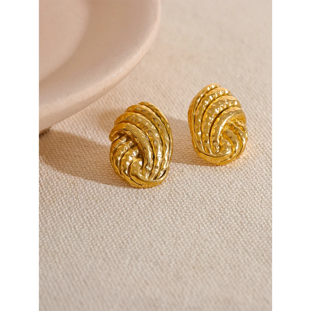 Hammered Shell stud Earring - Demifine 18KT Gold Plated