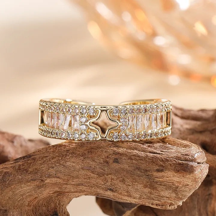 Clover Bloom Zirconia Statement Ring - Demifine 18KT Gold Plated