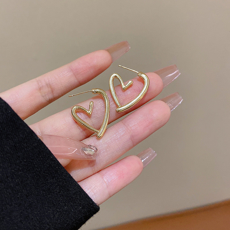 broken heart hoop Earring - Demifine 18KT Gold Plated