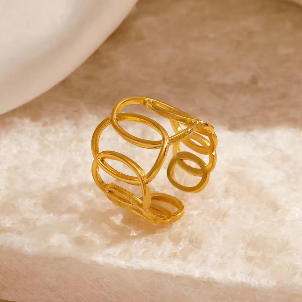 Elite Linked Chain Statement Ring - Demifine 18KT Gold Plated