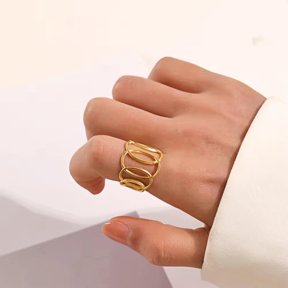 Elite Linked Chain Statement Ring - Demifine 18KT Gold Plated