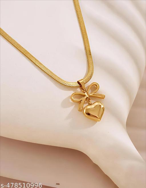 Stole my Heart Bow Pendant - 18kt Gold Pendant