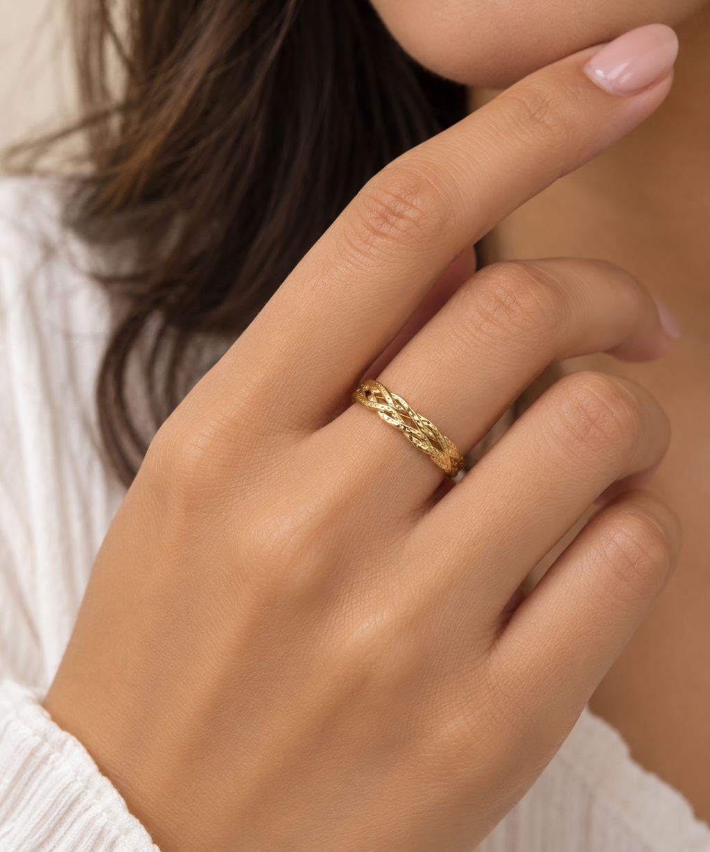 Solene Ring -18KT Gold Plated