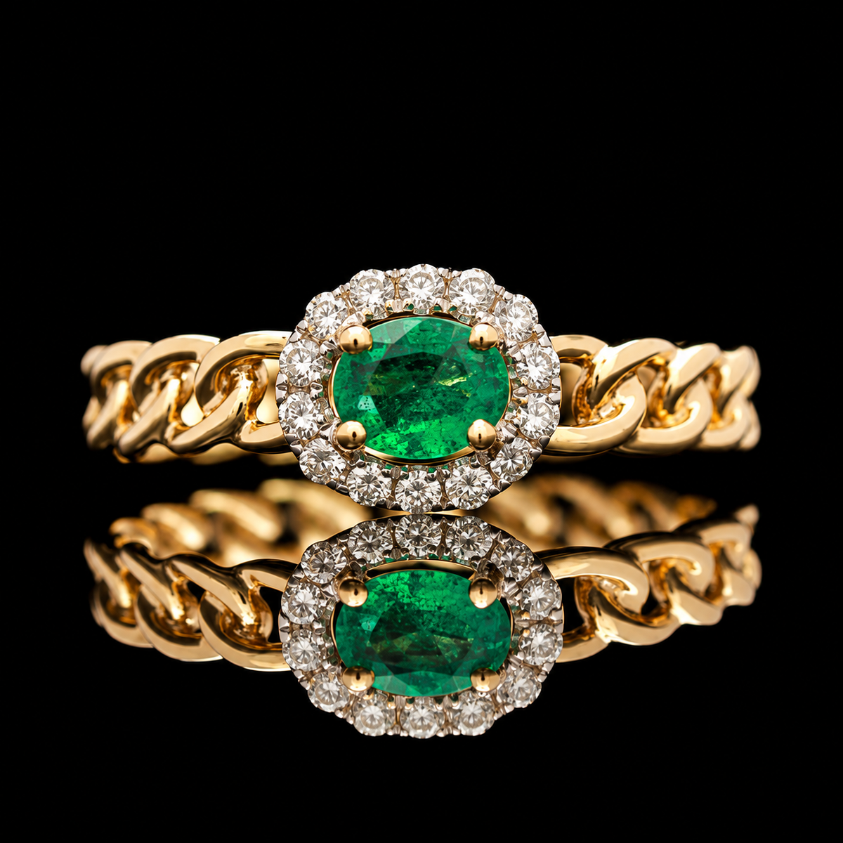 Majesté Emerald Ring -18KT Gold Plated