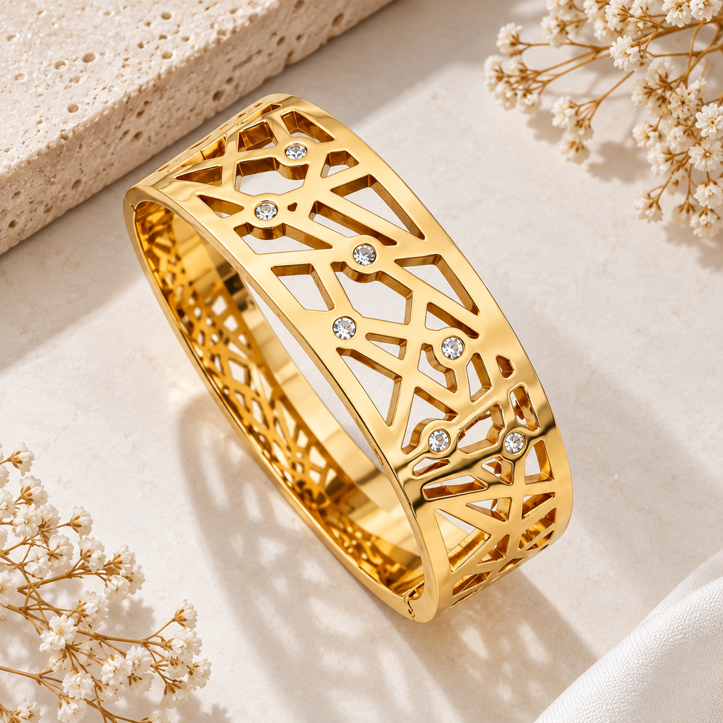 Elaris Zirconia Cuff Bracelet