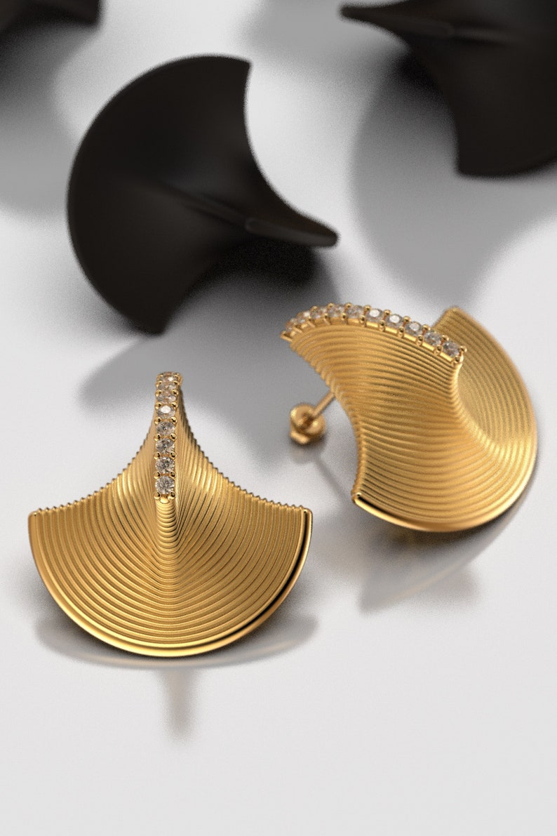 Victorian Vintage Firework stud Earring - Demifine 18KT Gold Plated