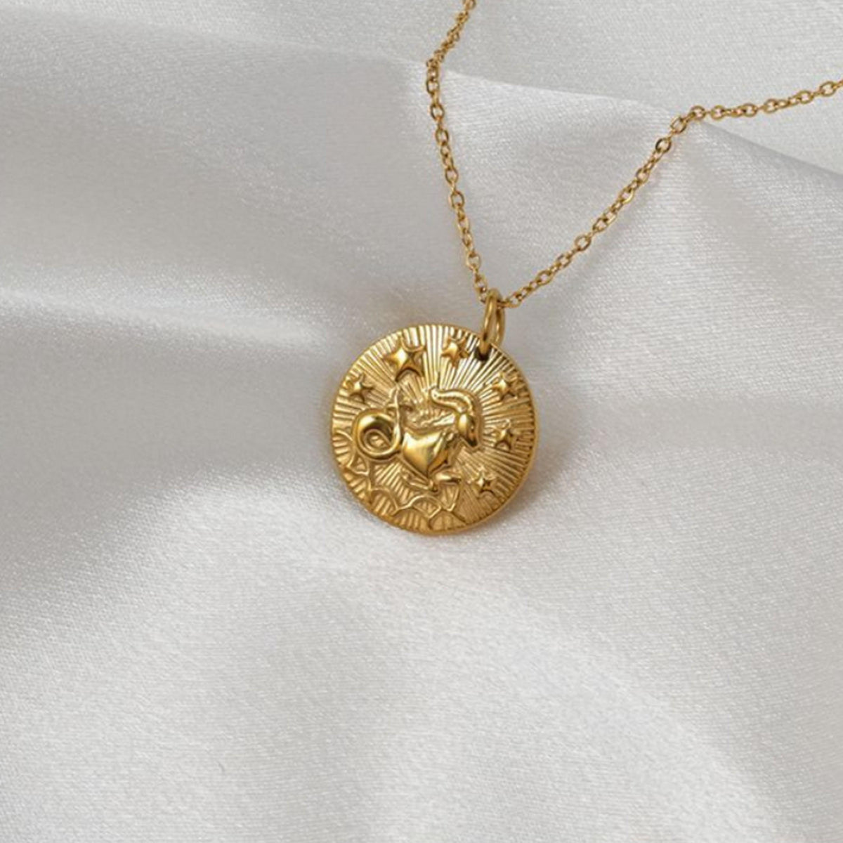 I am a Capricorn 🐐 Pendant -18KT Gold Plated