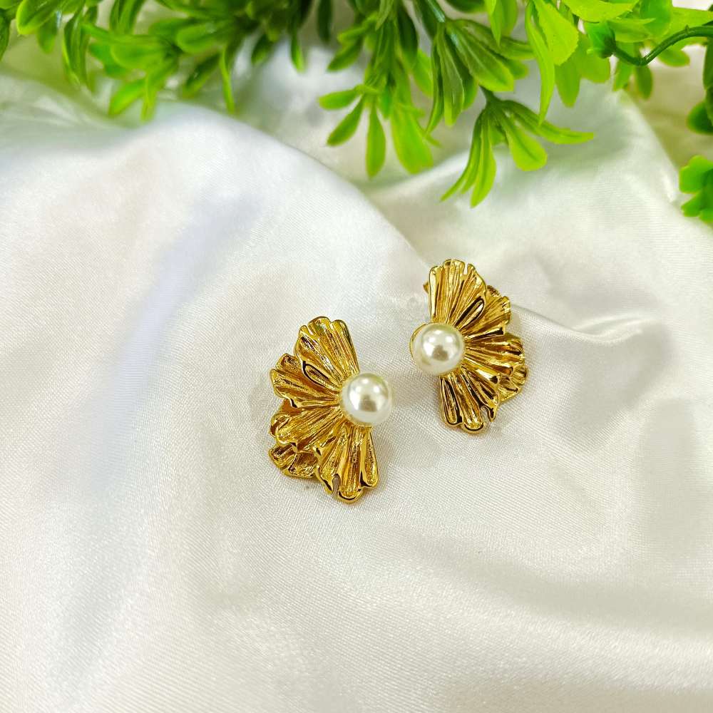 18K Gold Plated Tarnish-Free Waterproof Floral Stud Earring