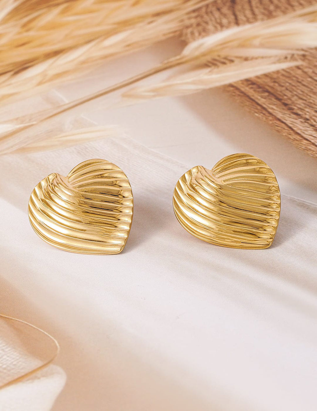 18K Gold Plated Tarnish Free Waterproof Heart Oversize Stud Earring